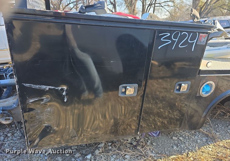 image for item EK2480 2014 Knapheide PGND-116A flatbed