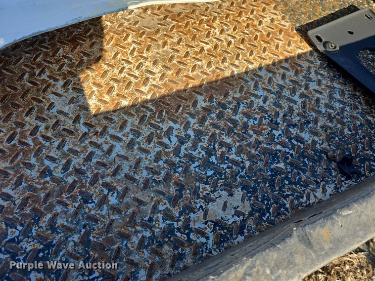 image for item EK2480 2014 Knapheide PGND-116A flatbed