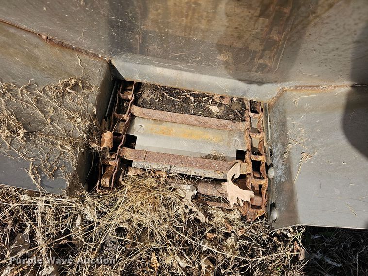 image for item EK2485 (2) Swenson spreaders