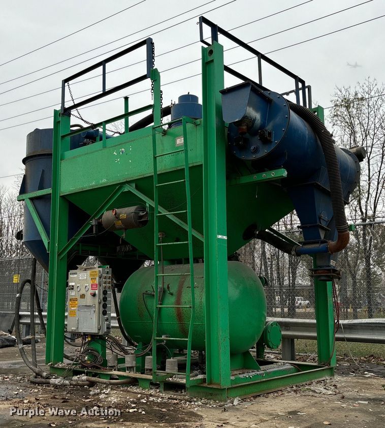 image for item EM0009 Safe Systems MSH-4-24-2 media blaster and recovery system