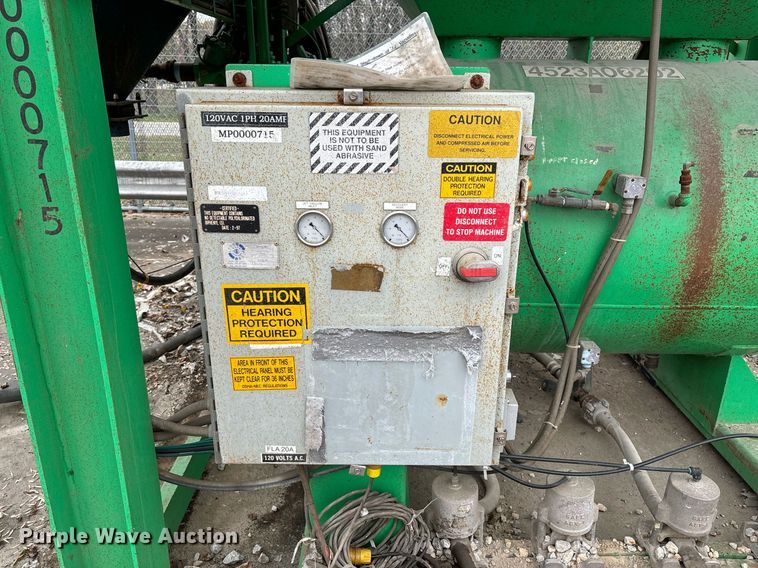 image for item EM0009 Safe Systems MSH-4-24-2 media blaster and recovery system