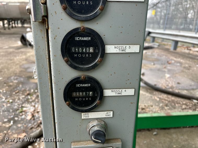 image for item EM0009 Safe Systems MSH-4-24-2 media blaster and recovery system