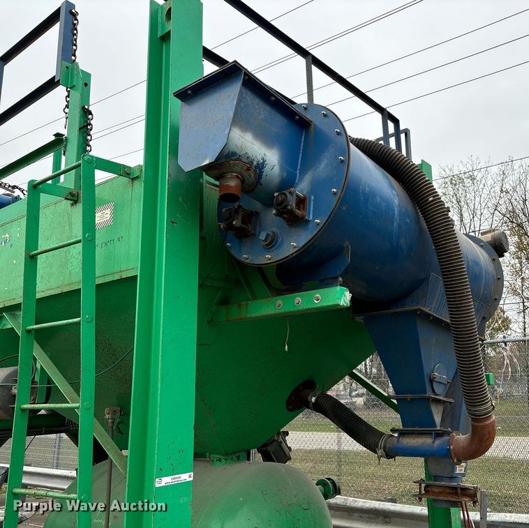 image for item EM0009 Safe Systems MSH-4-24-2 media blaster and recovery system