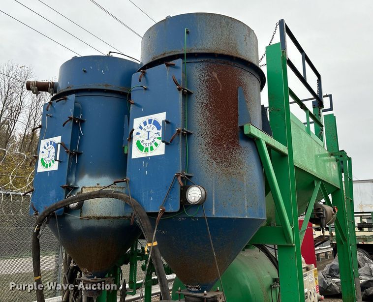 image for item EM0009 Safe Systems MSH-4-24-2 media blaster and recovery system