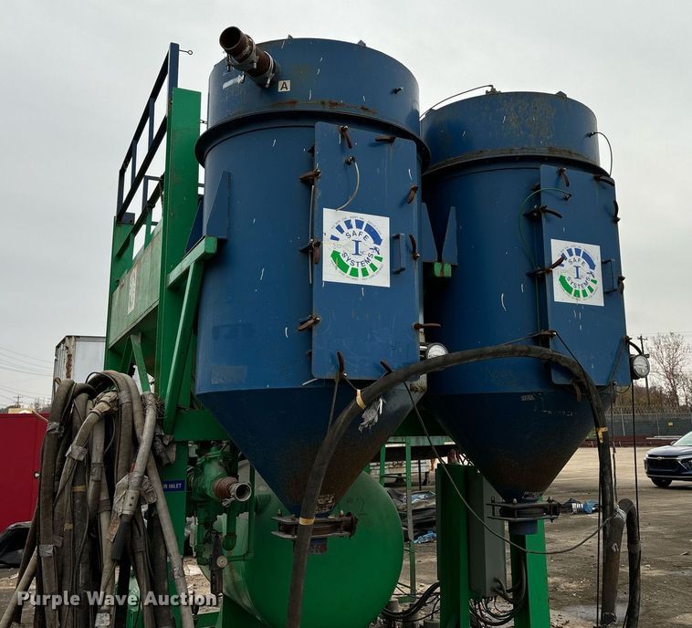 image for item EM0009 Safe Systems MSH-4-24-2 media blaster and recovery system