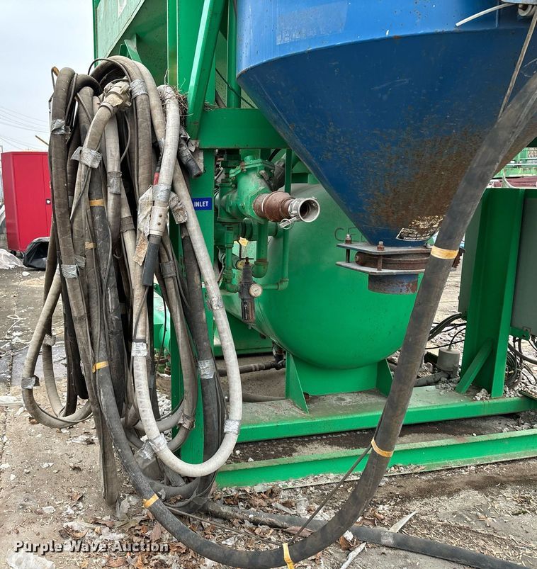 image for item EM0009 Safe Systems MSH-4-24-2 media blaster and recovery system