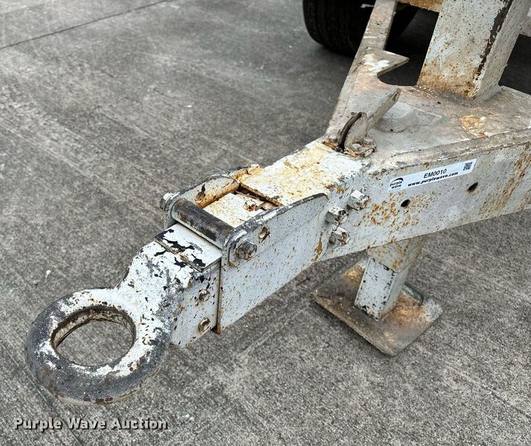 image for item EM0010 1984 Schmidt 160 sand blasting trailer