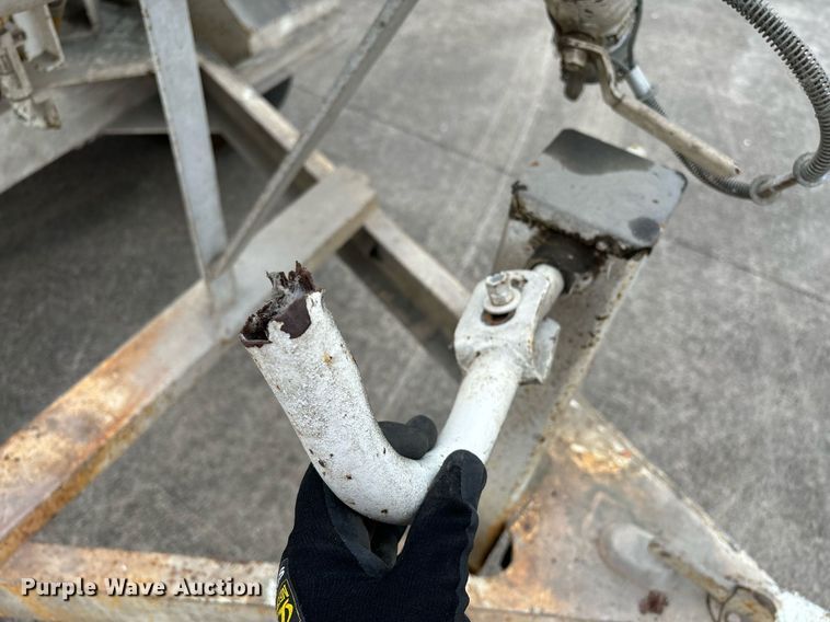 image for item EM0010 1984 Schmidt 160 sand blasting trailer