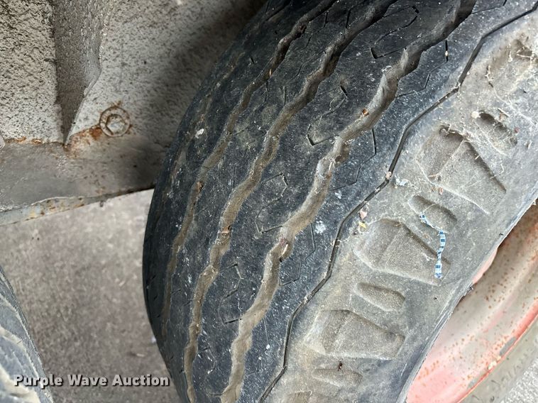 image for item EM0010 1984 Schmidt 160 sand blasting trailer