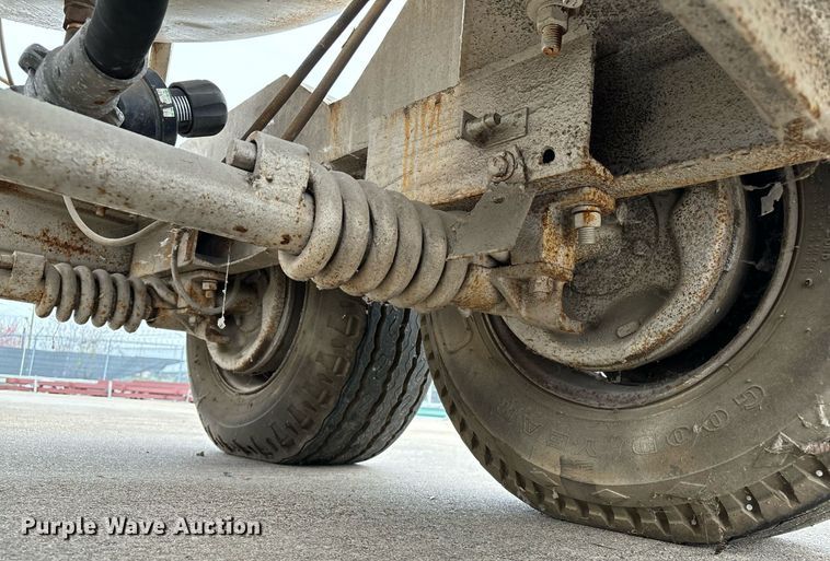 image for item EM0010 1984 Schmidt 160 sand blasting trailer