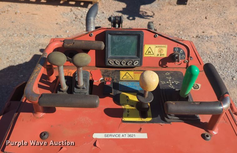 image for item EQ2496 2015 Ditch Witch SK850 compact utility loader