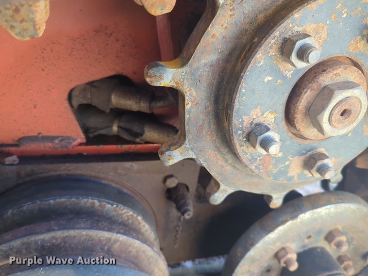 image for item EQ2496 2015 Ditch Witch SK850 compact utility loader