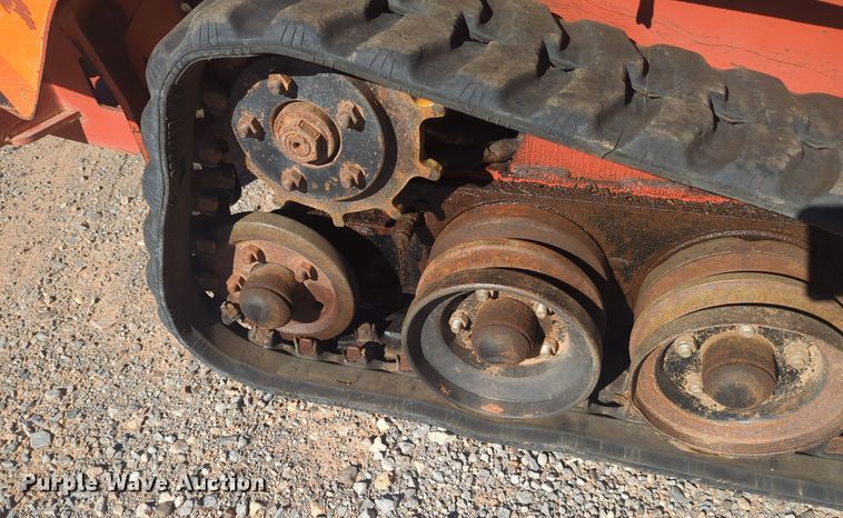 image for item EQ2496 2015 Ditch Witch SK850 compact utility loader