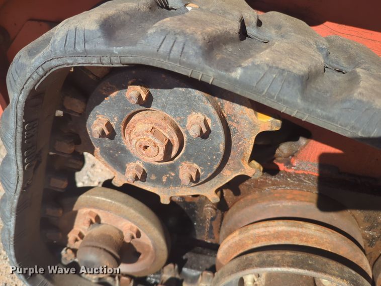 image for item EQ2496 2015 Ditch Witch SK850 compact utility loader