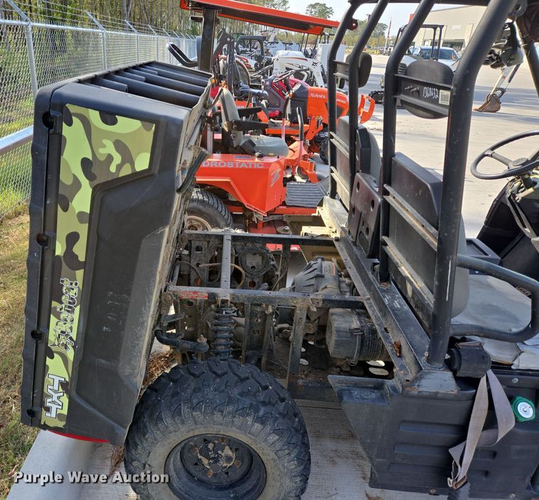 image for item EQ2516 2011 Bobcat utility vehicle