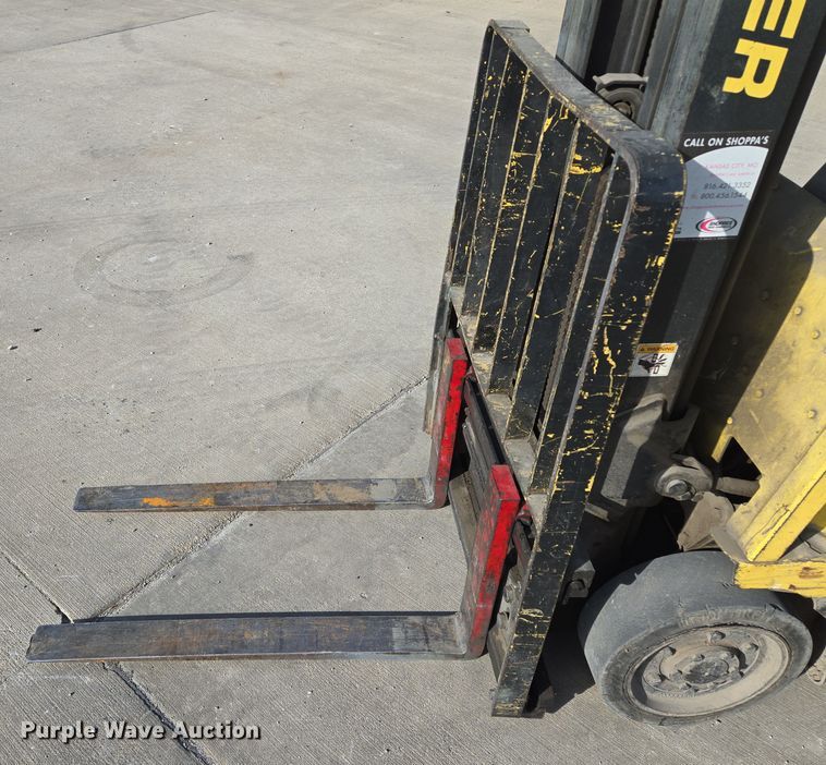 image for item EQ3664 Hyster  S30XM forklift