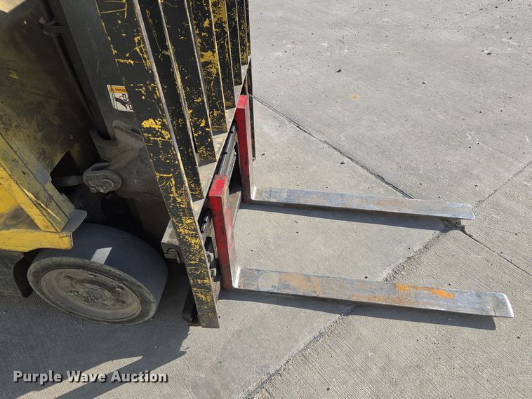 image for item EQ3664 Hyster  S30XM forklift