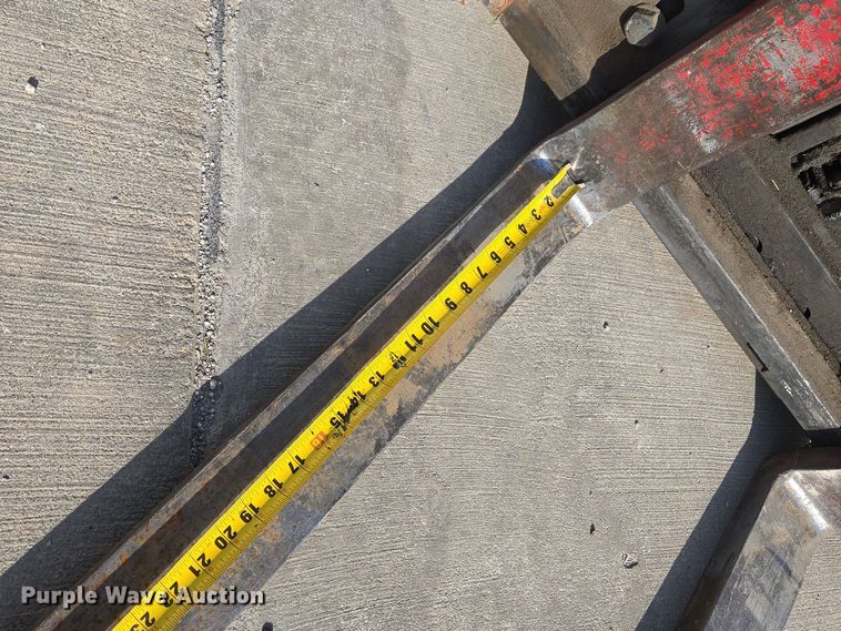 image for item EQ3664 Hyster  S30XM forklift