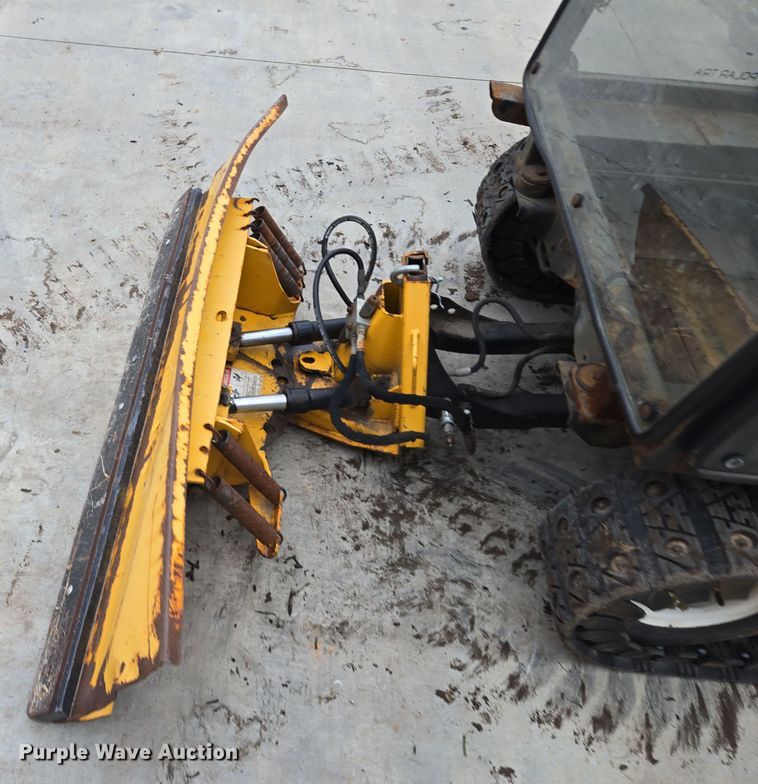 image for item EQ3677 2008 Toro  Grounds master 7210 lawn mower