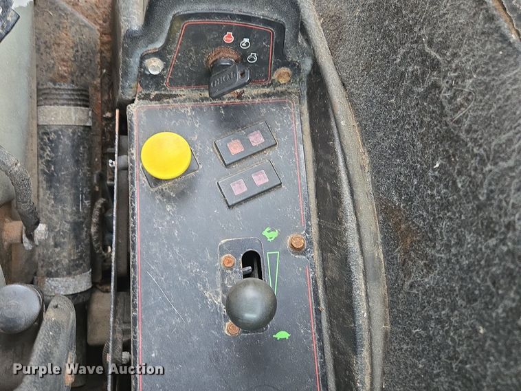 image for item EQ3677 2008 Toro  Grounds master 7210 lawn mower