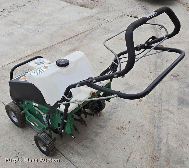 image for item EQ3679 Billy Goat AE401H aerator