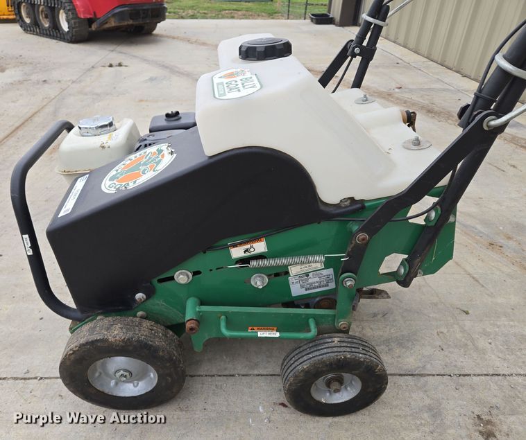 image for item EQ3679 Billy Goat AE401H aerator