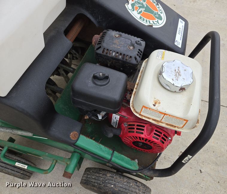 image for item EQ3679 Billy Goat AE401H aerator