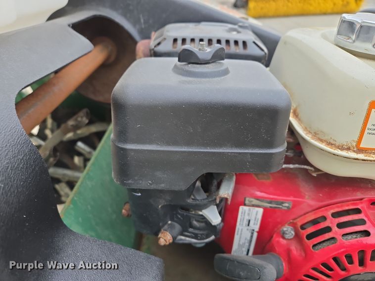 image for item EQ3679 Billy Goat AE401H aerator