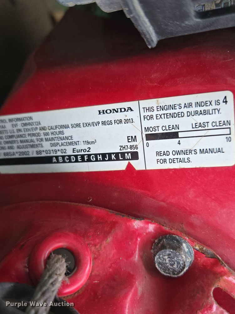 image for item EQ3679 Billy Goat AE401H aerator