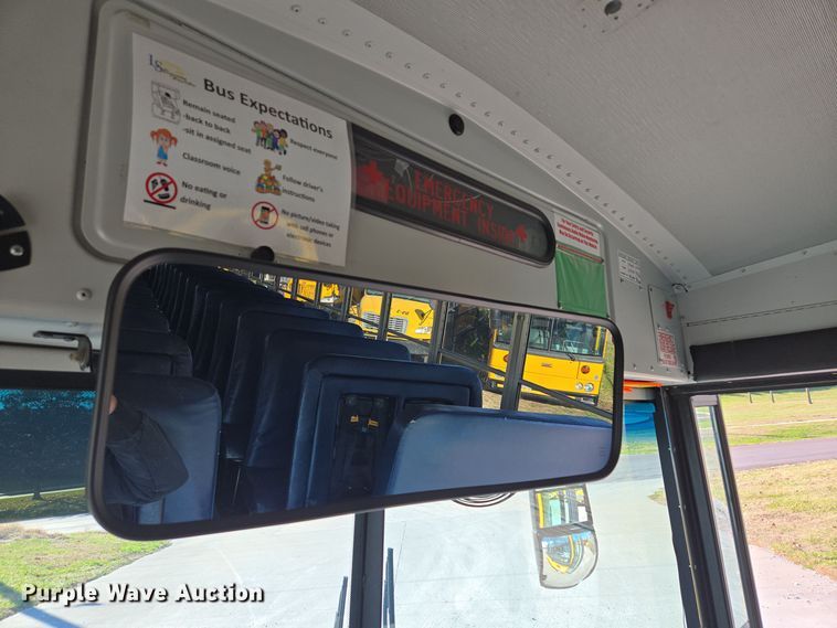 image for item EQ3689 2014 Thomas Built HDX school bus