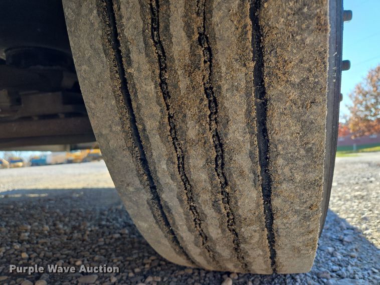 image for item EQ3689 2014 Thomas Built HDX school bus