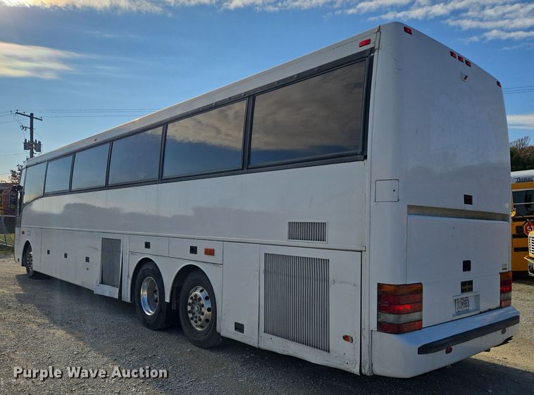 image for item EQ3690 1999 Vanhool coach bus