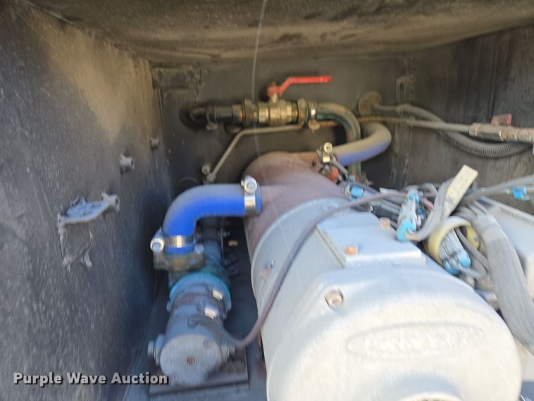 image for item EQ3690 1999 Vanhool coach bus