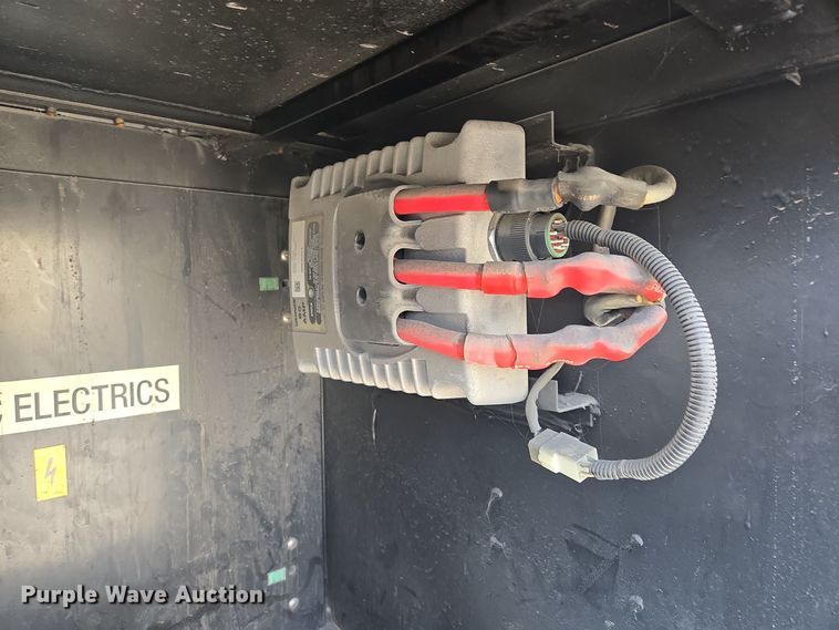 image for item EQ3690 1999 Vanhool coach bus