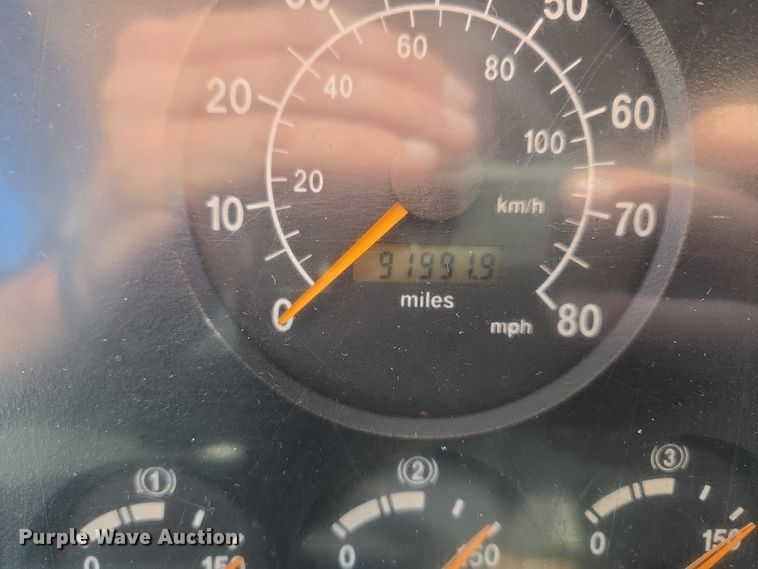 image for item EQ3690 1999 Vanhool coach bus