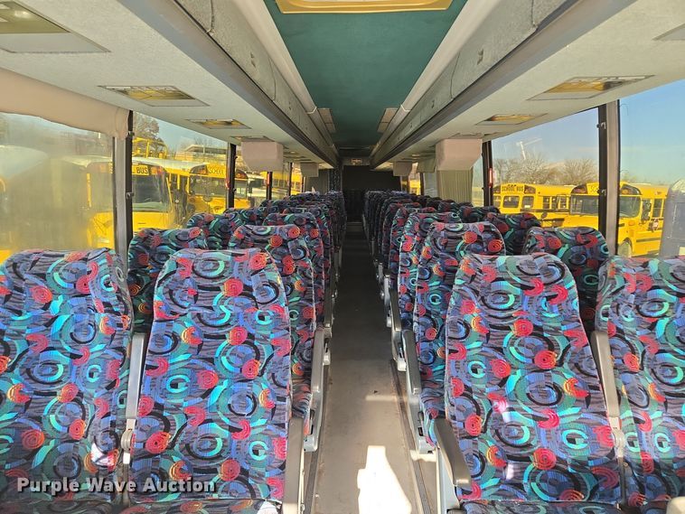 image for item EQ3690 1999 Vanhool coach bus