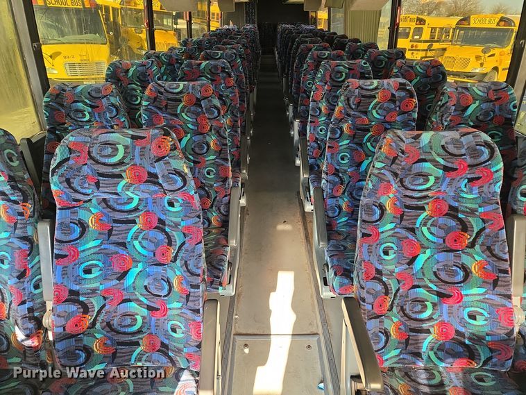 image for item EQ3690 1999 Vanhool coach bus