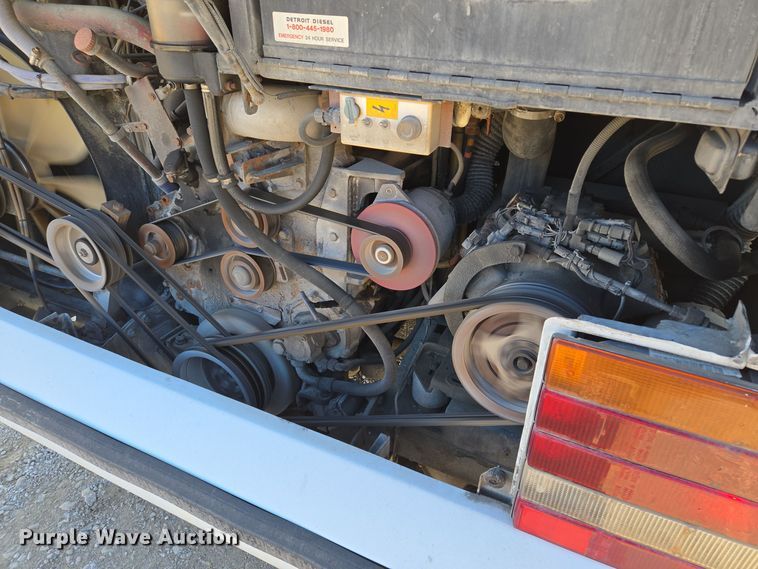 image for item EQ3690 1999 Vanhool coach bus