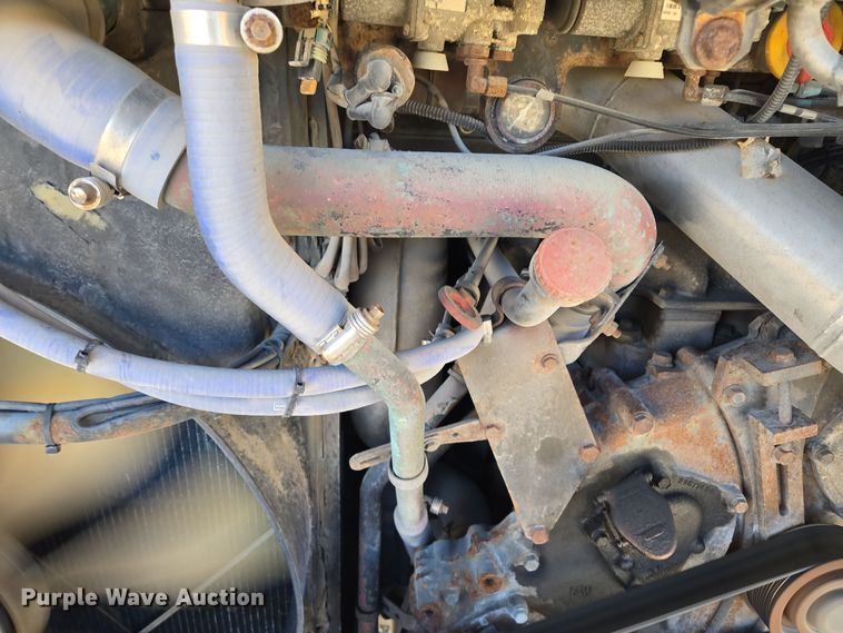 image for item EQ3690 1999 Vanhool coach bus