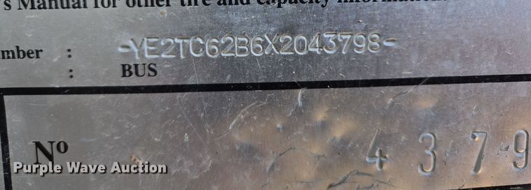 image for item EQ3690 1999 Vanhool coach bus