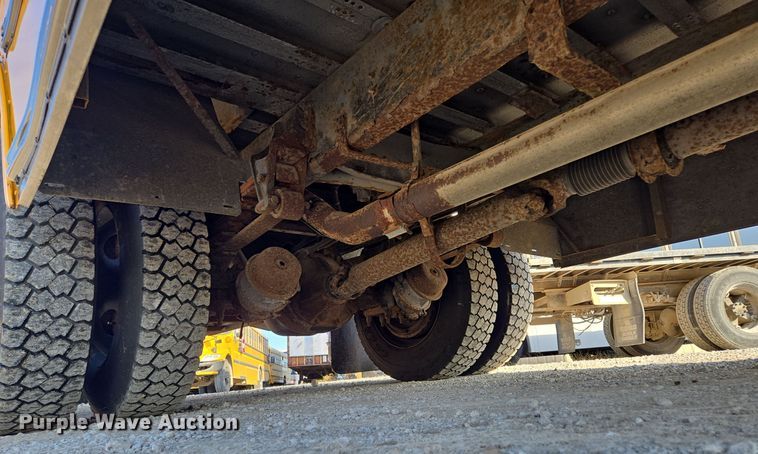 image for item EQ3691 2007 Thomas  MVP-EF school bus