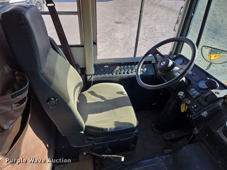 image for item EQ3691 2007 Thomas  MVP-EF school bus