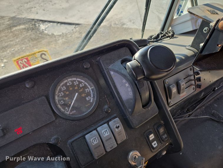 image for item EQ3691 2007 Thomas  MVP-EF school bus