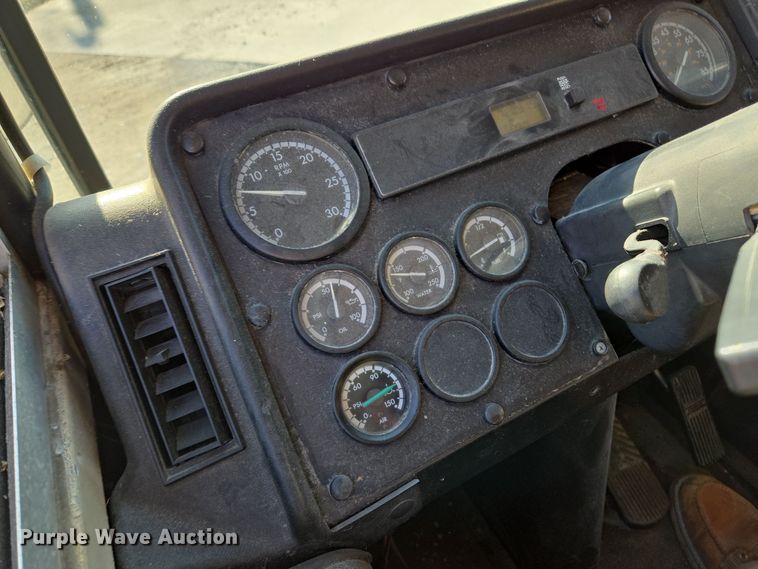 image for item EQ3691 2007 Thomas  MVP-EF school bus