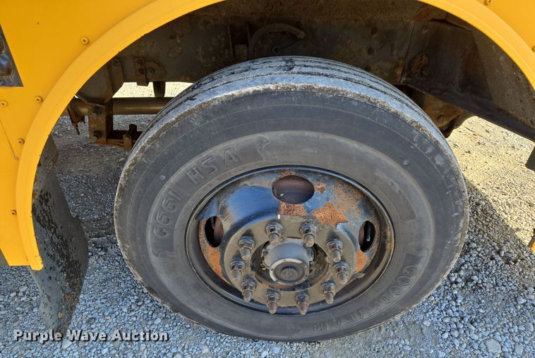 image for item EQ3691 2007 Thomas  MVP-EF school bus