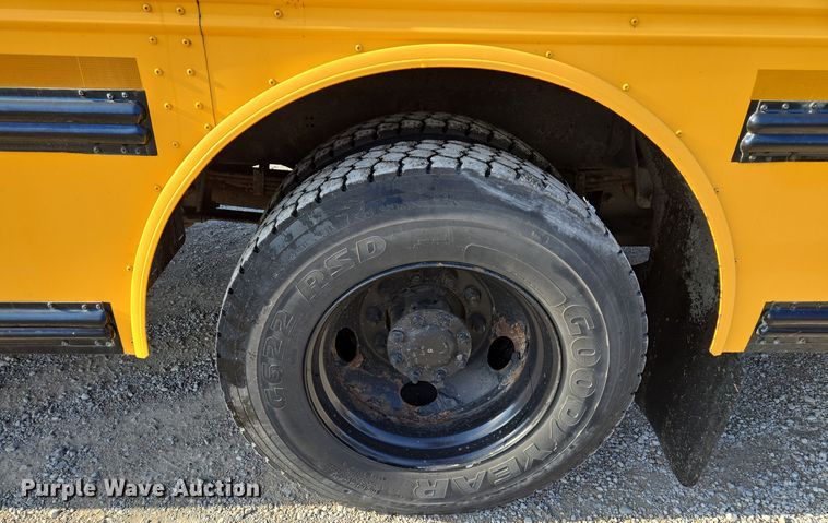 image for item EQ3691 2007 Thomas  MVP-EF school bus