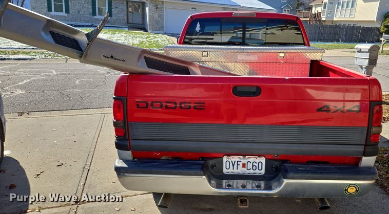 image for item EQ3723 1998 Dodge  Ram 1500 Club Cab pickup truck