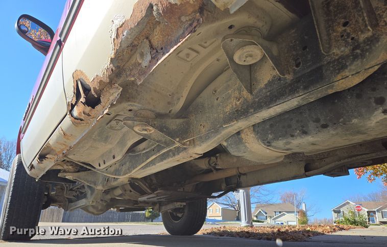 image for item EQ3723 1998 Dodge  Ram 1500 Club Cab pickup truck