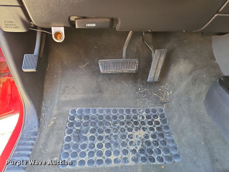 image for item EQ3723 1998 Dodge  Ram 1500 Club Cab pickup truck