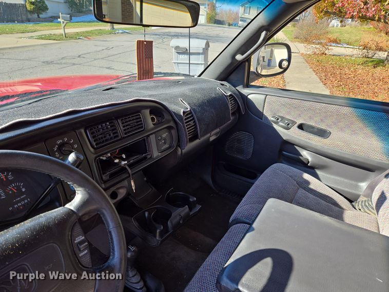 image for item EQ3723 1998 Dodge  Ram 1500 Club Cab pickup truck